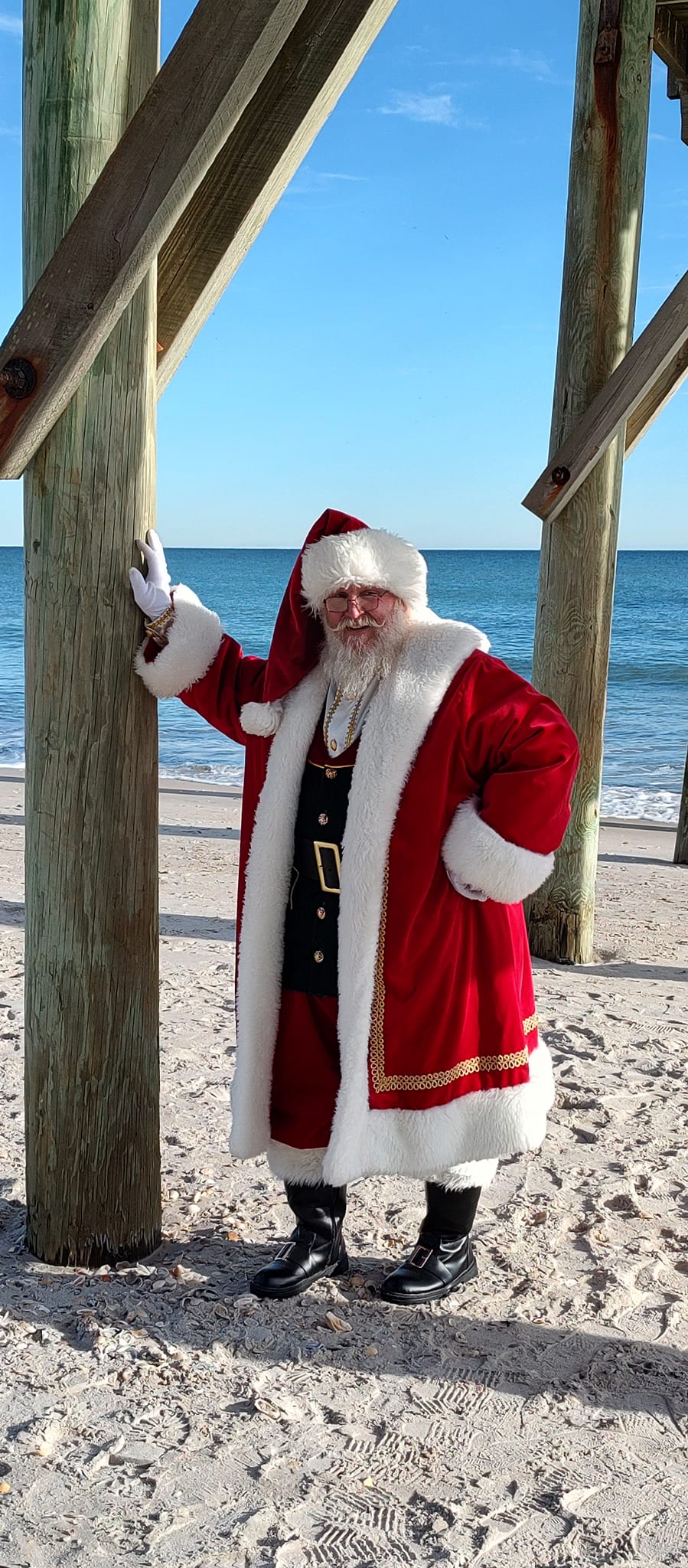 Topsail Santa Brew